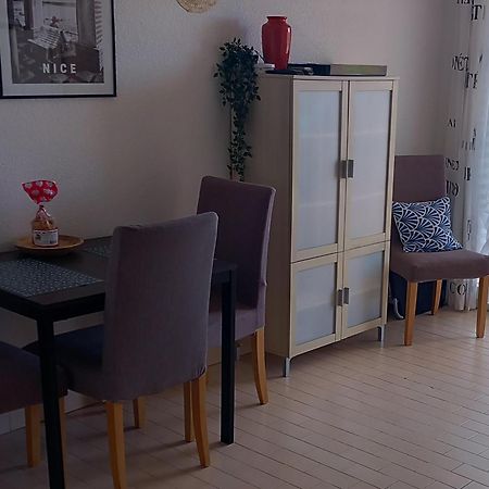 Appartement Vue Mer Piscines Parking Les Coraux Agay Plage Saint-Raphaël Buitenkant foto
