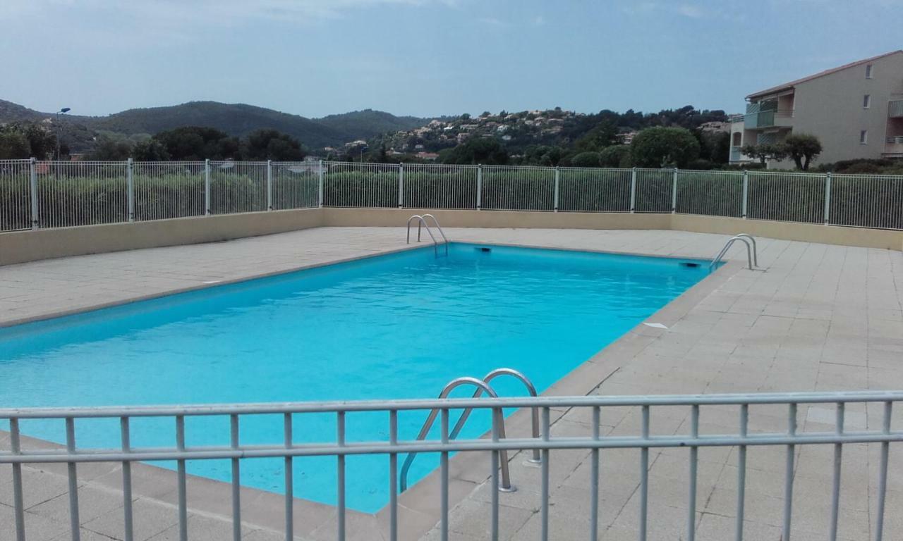 Appartement Vue Mer Piscines Parking Les Coraux Agay Plage Saint-Raphaël Buitenkant foto